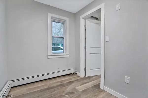 25 Kiel Ave, Butler Boro, NJ 07405