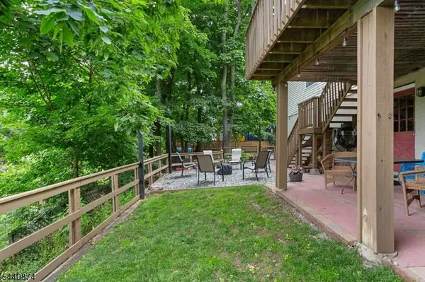 40 Shadowy Ln, West Milford Twp., NJ 07480