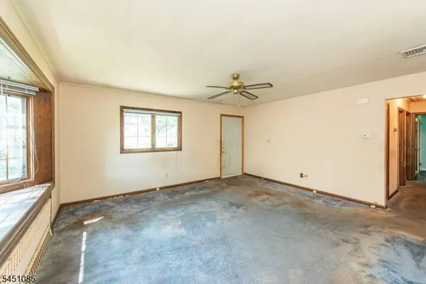 15 Wynding Way, Rockaway Twp., NJ 07866