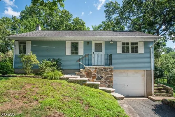 15 Wynding Way, Rockaway Twp., NJ 07866