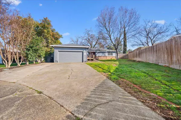 6339 New Salem Ct, Carmichael, CA 95608