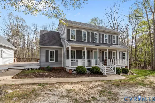 2112 Eastwood Ridge DR, Moseley, VA 23120