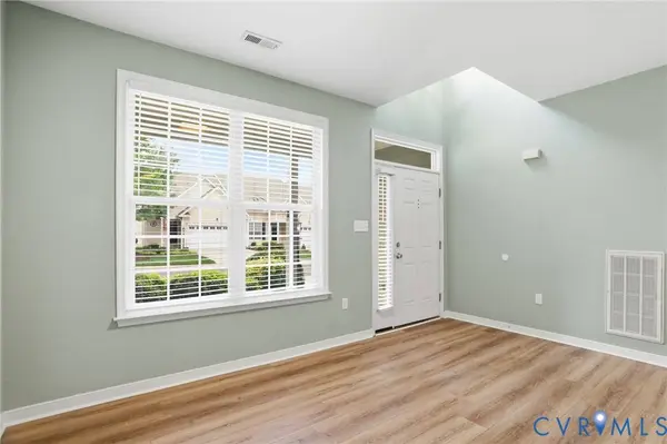 15104 Watermill Lake TRL, Midlothian, VA 23112