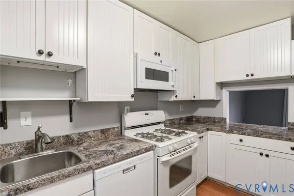 9109 Derbyshire RD #B, Henrico, VA 23229