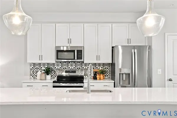 13322 Coalfield Station LN, Midlothian, VA 23114