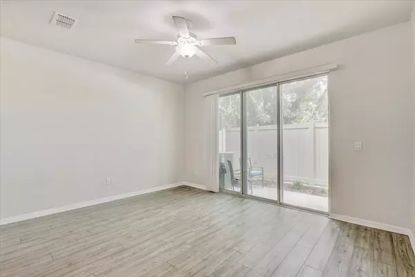 Tampa, FL 33610-5629,5006 Sylvester Loop