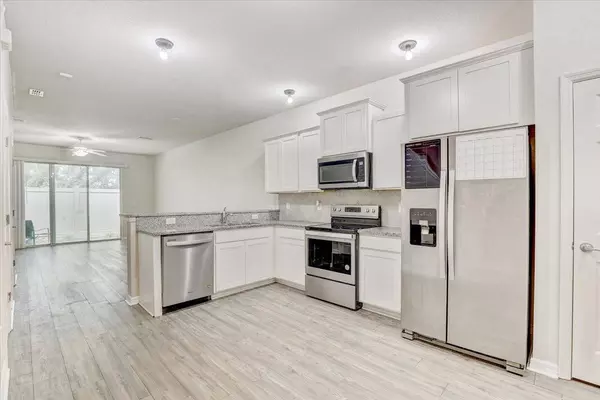 5006 Sylvester Loop, Tampa, FL 33610-5629