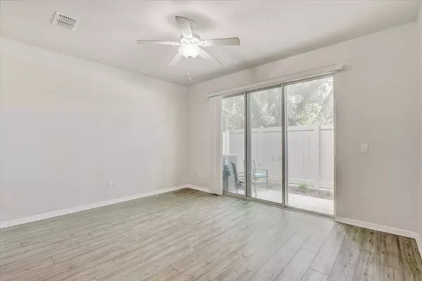 5006 Sylvester Loop, Tampa, FL 33610-5629