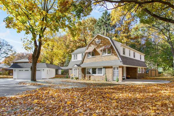 713 North Shore Drive, Holland, MI 49424