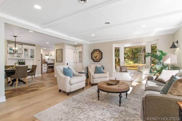 713 North Shore Drive, Holland, MI 49424