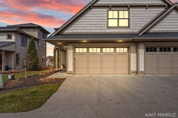 543 Macatawa Avenue, Holland, MI 49423