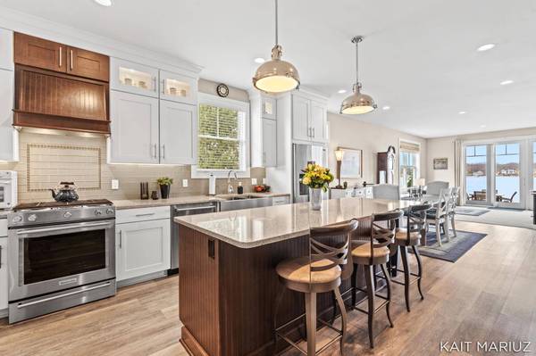 543 Macatawa Avenue, Holland, MI 49423