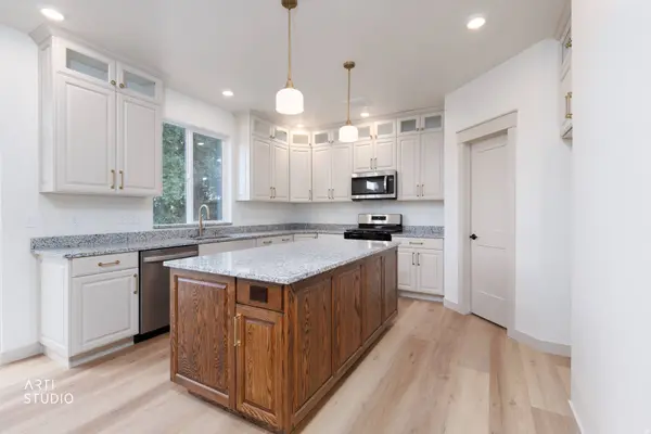 953 N 400 E, Pleasant Grove, UT 84062
