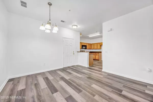 3641 KIRKPATRICK CIR #14-2, Jacksonville, FL 32210