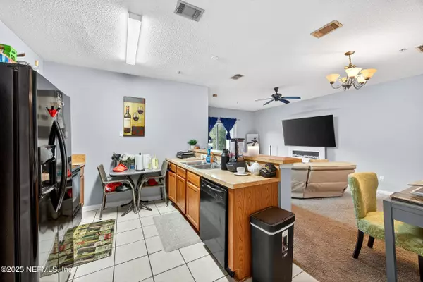 3600 LENIN PEAK CT #3, Jacksonville, FL 32210