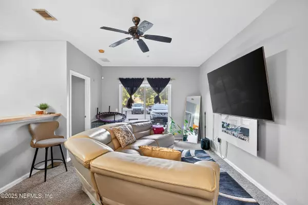 3600 LENIN PEAK CT #3, Jacksonville, FL 32210