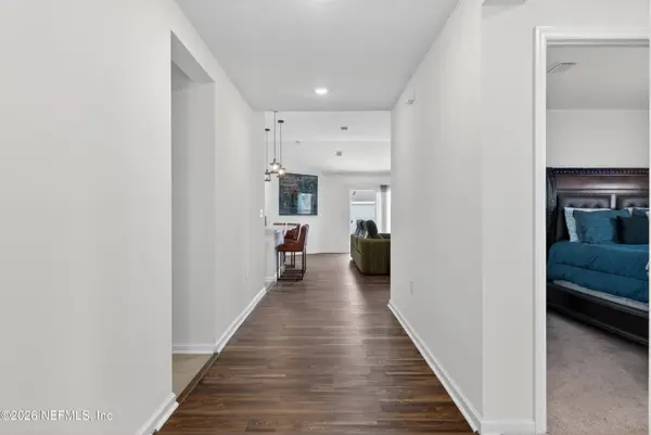 8314 HAWKES MEADOW DR, Jacksonville, FL 32219