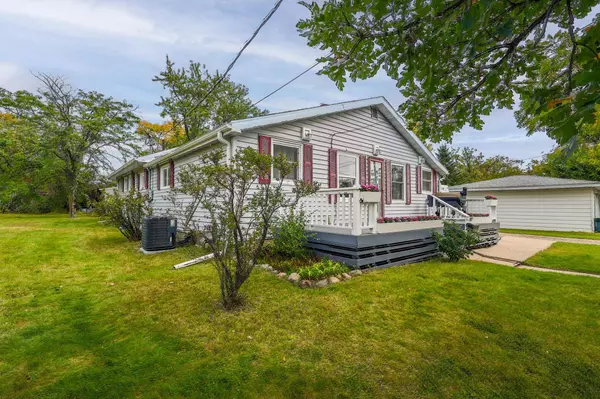 307 27th ST NE, Bemidji, MN 56601