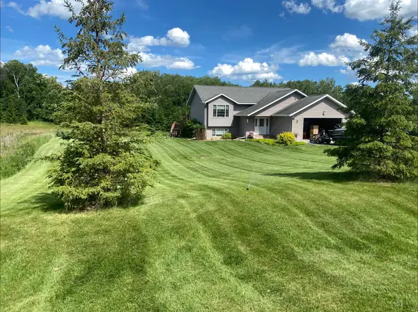 10894 Spring DR NW, Bemidji, MN 56601