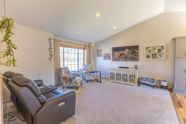 10894 Spring DR NW, Bemidji, MN 56601