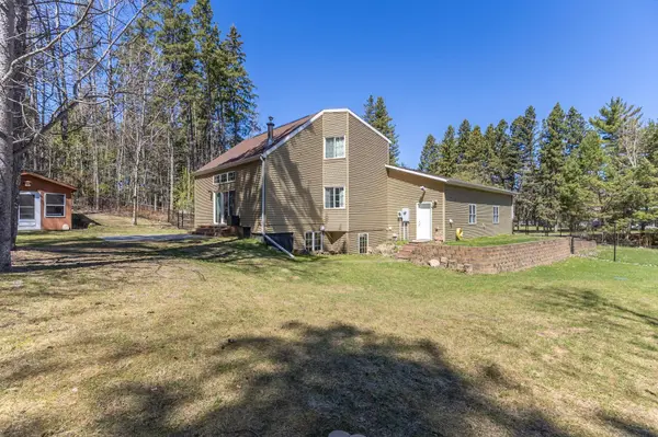 508 Spruce Grove LN NW, Bemidji, MN 56601