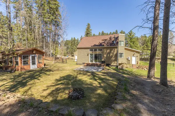 508 Spruce Grove LN NW, Bemidji, MN 56601