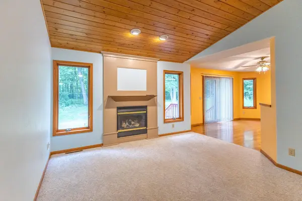 18400 Shorewood CT NW, Bemidji, MN 56601