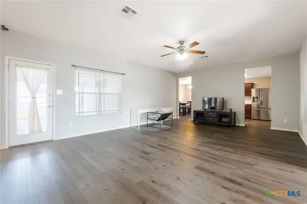 2303 Mike DR, Copperas Cove, TX 76522
