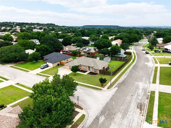 907 Vernon DR, Copperas Cove, TX 76522