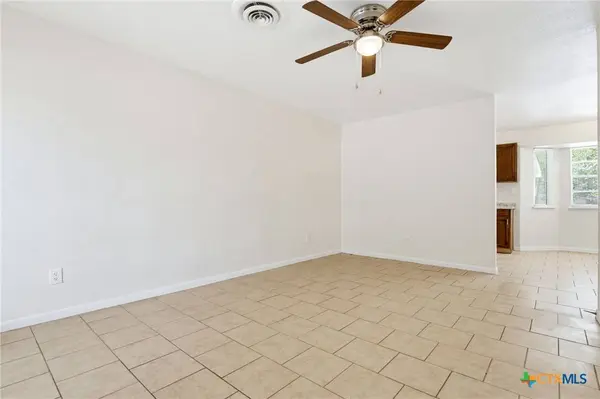 303 Carothers ST, Copperas Cove, TX 76522