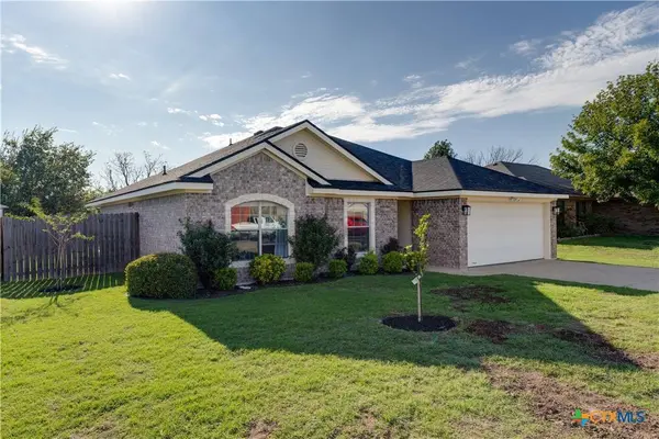 2805 Lindsey DR