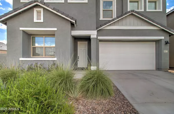 9817 E Sunspot Drive, Mesa, AZ 85212