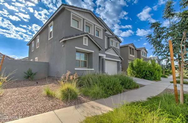 9817 E Sunspot Drive, Mesa, AZ 85212