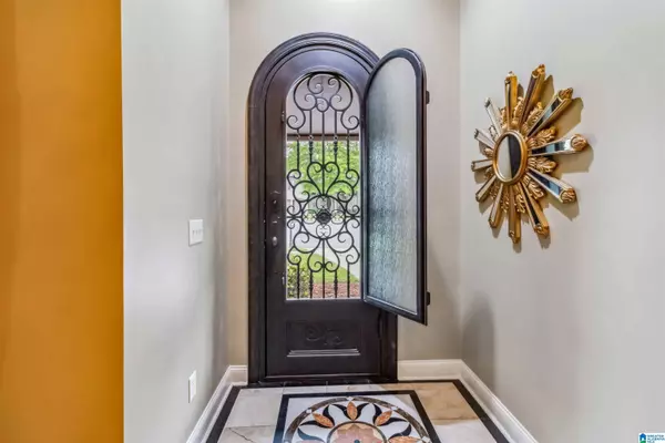 2119 SOUTHBRIDGE COURT, Hoover, AL 35244