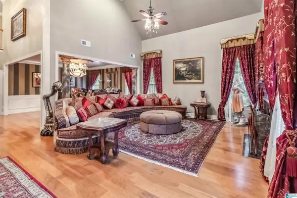 2119 SOUTHBRIDGE COURT, Hoover, AL 35244