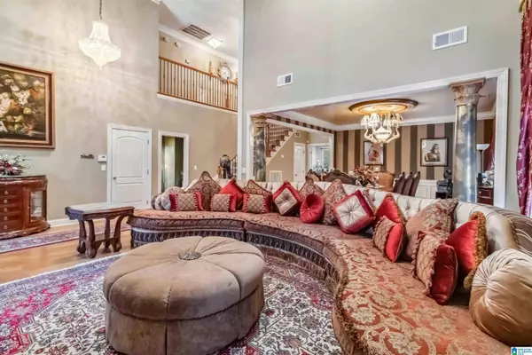 2119 SOUTHBRIDGE COURT, Hoover, AL 35244