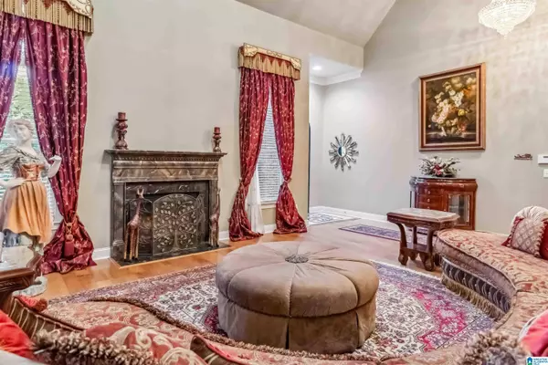 2119 SOUTHBRIDGE COURT, Hoover, AL 35244