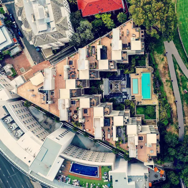 Beyond the Listing: What Every Buyer Should Know Before Making an Offer