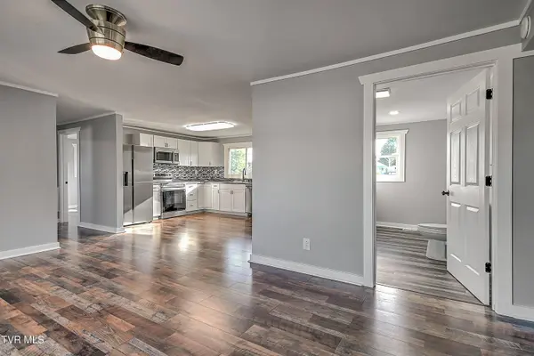 212 Asbury ST, Kingsport, TN 37660