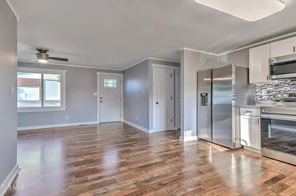 212 Asbury ST, Kingsport, TN 37660