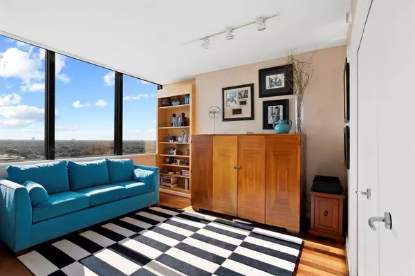 5200 Keller Springs Road #1024, Dallas, TX 75248