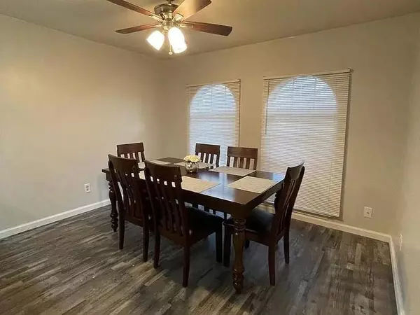 3701 W Rochelle Road, Irving, TX 75062