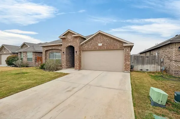 707 Minuteman Rd, Midland, TX 79706