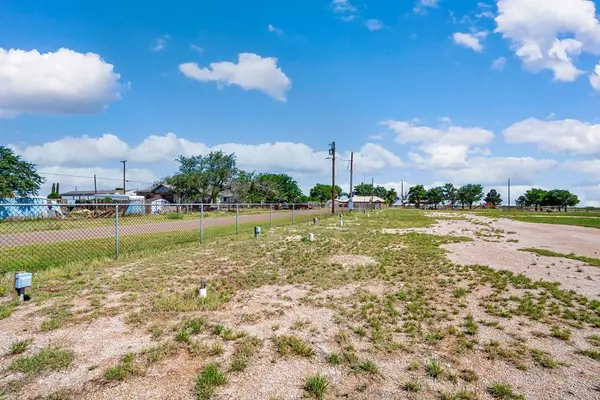 800 Midland St, Goldsmith, TX 79741