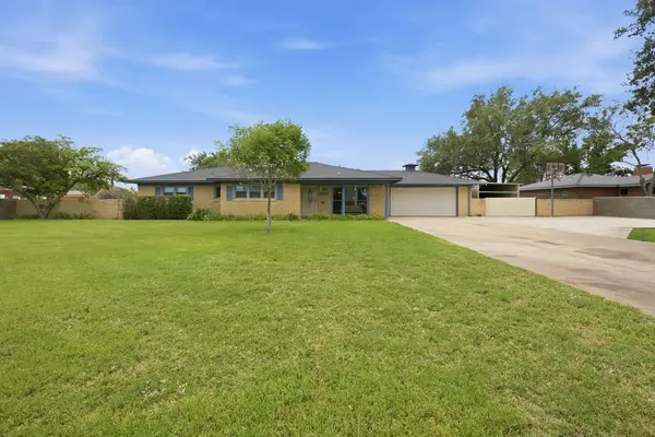 3411 Sentinel Ave, Midland, TX 79703