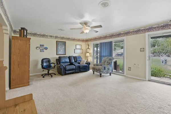 3411 Sentinel Ave, Midland, TX 79703