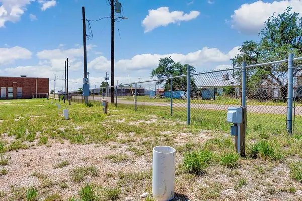0 Alma St, Goldsmith, TX 79741