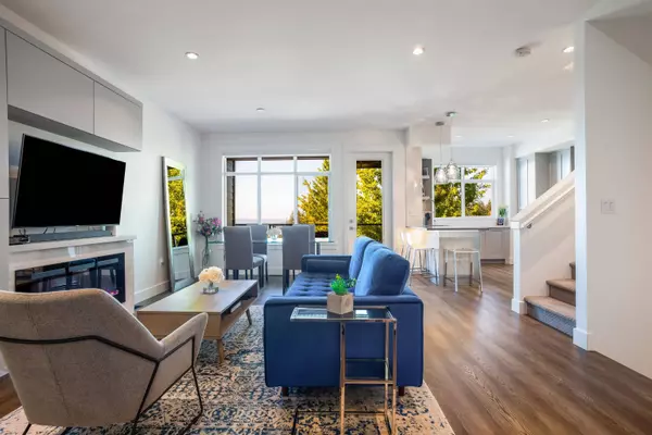 3535 Princeton AVE #7, Coquitlam, BC V3E 0P1