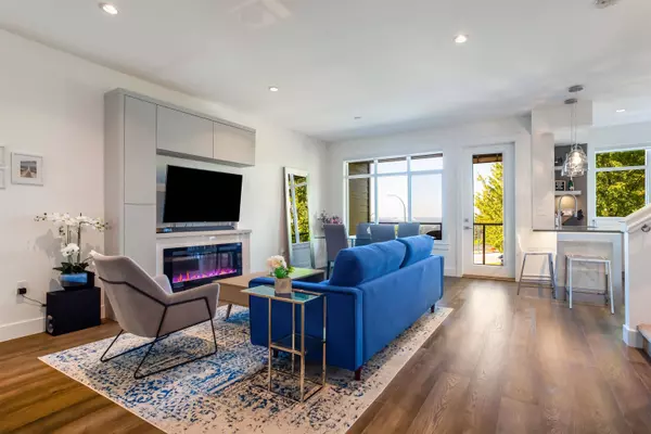 3535 Princeton AVE #7, Coquitlam, BC V3E 0P1