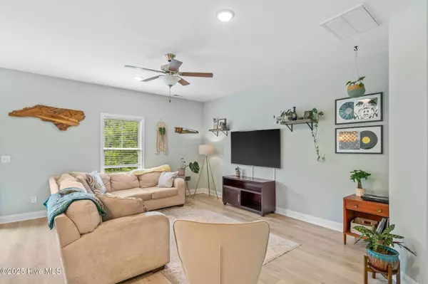 1571 Grey Cliff RUN, Wilmington, NC 28405